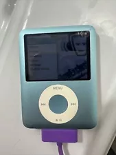 Apple iPod Nano 3rd Generation BLUE 8GB USED BUNDLE READ