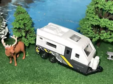 Matchbox OUTDOOR SIGHTS Design TRAVEL TRAILER Camper Gray White 1:64 New Loose