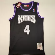 Chris Webber #4 stitched 98-99 vintage black jersey