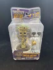 Neca Limited Edition Marvel Guardians Of The Galaxy Baby Dancing Groot Gift Set