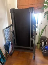 Black proform xp 580 treadmill