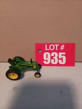 1/64th Scale John Deere 520 Tractor