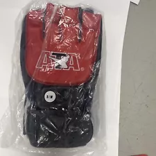 ATA Taekwondo Martial Arts Combat Sparring Gloves Small/Medium Red/Black