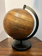 Modern Style Wooden Globe 11.5” Tall Sleek Design GUC