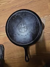 Griswold No13 Cast Iron Skillet 720 Rare