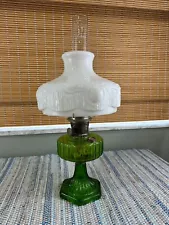 Vintage Aladdin Green Corinthian Oil Lamp B-102 with 201 Shade