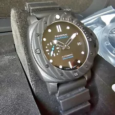 Panerai Luminor Submersible 42mm, carbon case full set with extra strap!