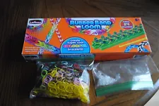 LaRose Rubber Band Loom with Bag of Bands and Clasps