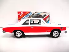 JOHNNY LIGHTNING - 1969 AMC HURST SC/RAMBLER - SC RAMBLER - 1/64 DIECAST