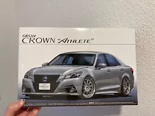 Aoshima 1/24 2014 Toyota GRS214 Crown "Athlete" #008508