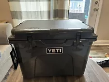 YETI Tundra 35 CHARCOAL BNWT