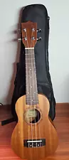 Hricane Ukulele UK-21 Solid Wood 4-String With Case & Accessories