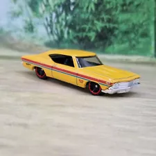 Hot Wheels '69 Chevelle SS 396 Diecast Model Car 1/64 (52) - Excellent Condition