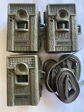 Moultrie M880 Trail Cameras (read description)