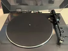 DENON DP-300F Turntable