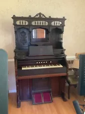 1909 Estey &Co antique pump organ Serial # 367322 Brown fair condition