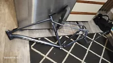 XL Giant Aluminum 29er Mountain Bike Frame Big And Tall.