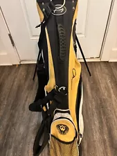 John Daly Golf Bag Gold Black 6 Way