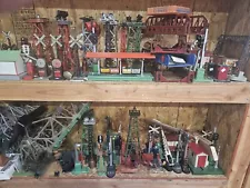 LIONEL TRAIN ACCESSORIES MIGHT BE THE LARGEST LOT ON EBAY OVER 100 PIECES