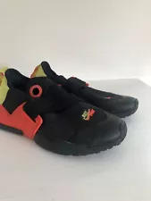 Nike Boys Huarache Extreme SE AQ7936-001 Black Running Shoes Sneakers Size 5.5Y