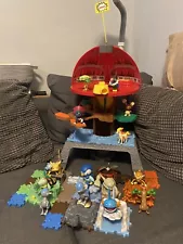 Pokemon Diamond and Pearl Battle Dome Playset - Includes 24 Pokemon Figures