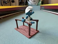 Schleich Peyo 1980 Super Smurf Parallel Bars Gymnast Smurfs Figure 6716 Toy