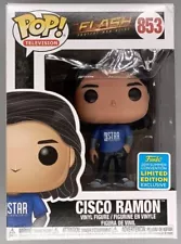 #853 Cisco Ramon - The Flash - 2019 Con Damaged Box Funko POP with Protector