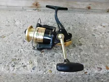 EXCELLENT CONDITION TEAM DAIWA 2500BG SPINNING REEL