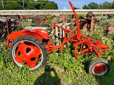 Allis Chalmer G Tractor Restored