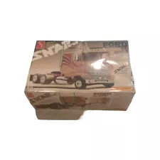 AMT Matchbox Snap Fit Ford CL-9000 1/32 Sealed