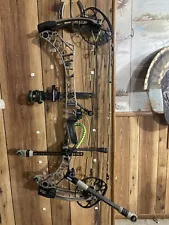 Mathews Phase 4 29 RH Granite LOADED