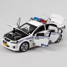 1:18 Authentics Holden VE Commodore SS NSW Police Highway Patrol Car Heron White