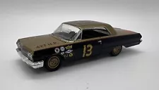 GreenLight 1:64 1963 Chevrolet Impala #13 Smokey Yunick Daytona 500 NOT FOR SALE