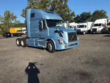 2017 Volvo VNL64T670