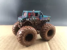 Hot Wheels Mercedes-Benz Unimog Mud Monster Truck 1:64, COMB SHIP $1 PER MULT