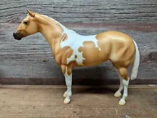 Breyer OF Treasure Hunt Palomino Tobiano Lady Phase ( Short Tail)