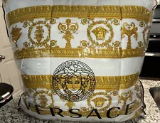 VERSACE “NEW” King Size I ♡ BAROQUE DOUBLE-FACE COMFORTER WHITE to BLACK