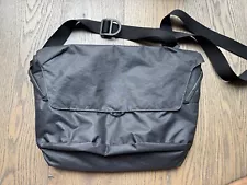 Matador X Carryology EDX Messenger