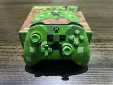 Xbox One Minecraft Creeper Controller - Limited Edition - Excellent Condition