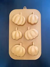 Silicone Treat Mold Thanksgiving Pumpkin Bakeware Molds Makes 6 Halloween