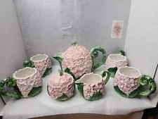 Vintage Coci Hydrangea Raised Pink Flowers Tea 1990 set for 4 *READ*