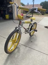 Mongoose Max Netflix Stranger Things 20 inch BMX Bike - Yellow