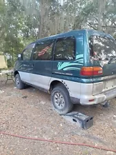 1996 Mitsubishi Van