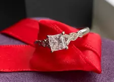 diamond engagement ring preowned 3/4 carat