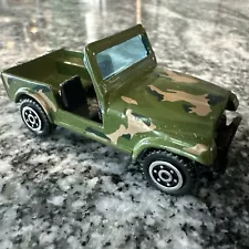 Vintage YATMING #1608 Army Green Camouflage JEEP Wrangler 1/64 Diecast C240