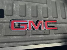 2014-2018 GMC Sierra Denali Front Grille Emblems And Tailgate 1500