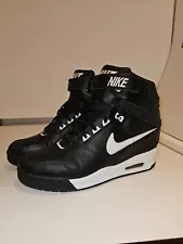 Womens Nike Revolution Shoes Size 12