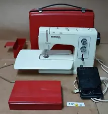 BERNINA 830 SEWING MACHINE W/ CASE PEDAL KNEEBAR 15 WALKING FEET ! G