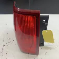 ✌️2003-2006 Lincoln Navigator Left Driver Side Tail Light