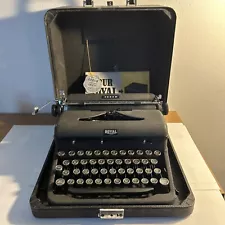 VTG 1939 Royal Arrow Portable Typewriter with Magic Margin( Manual Included)